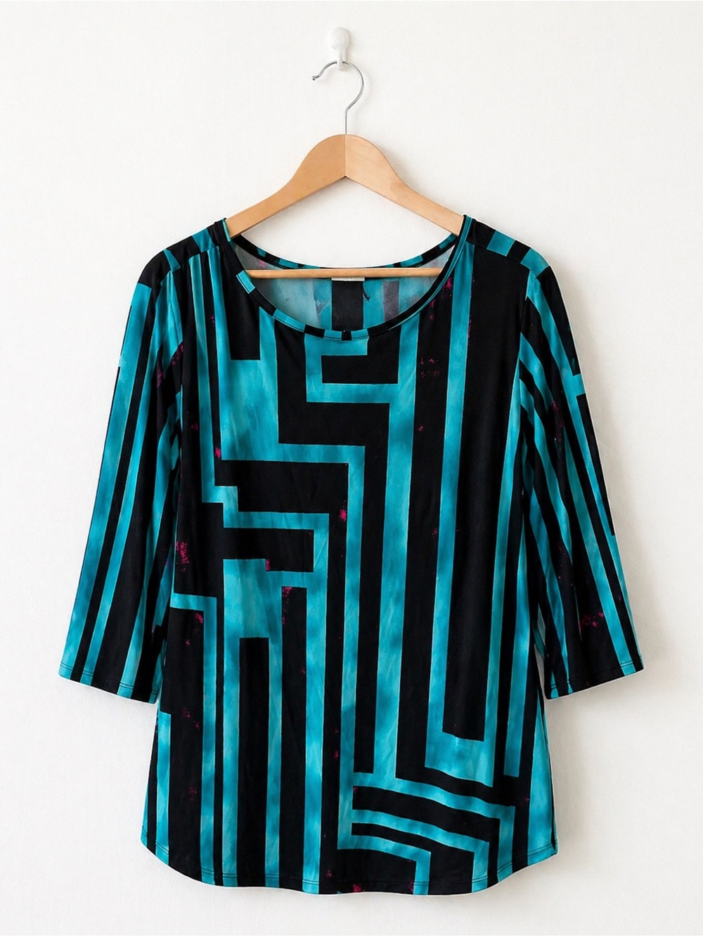 Turquoise & Black Geometric Flowy Top | 3/4 Sleeve Lightweight Size Large - Picture 2 of 3